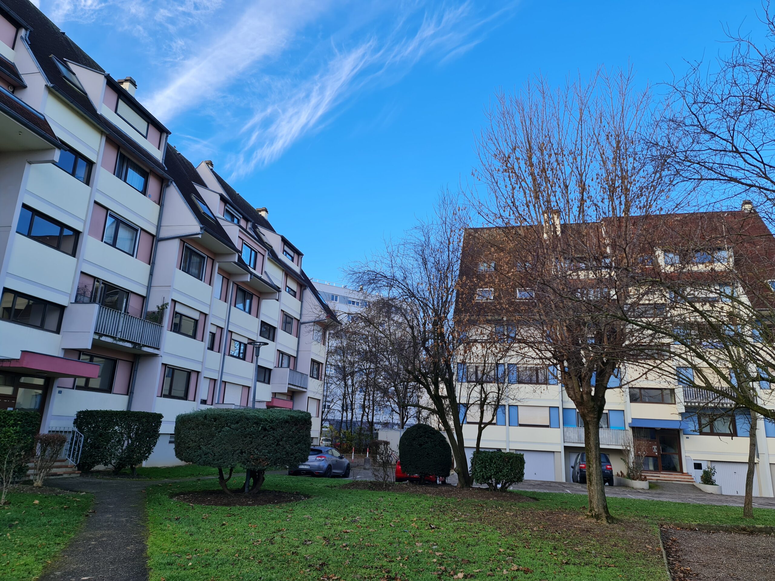 Schiltigheim, appartement 3 pièces 71 m2 avec terrasse et garage.